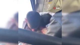 Beylikdz'nde yumruk yumrua kavga... ETT otobsndeki yolcularn panii kamerada