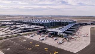 stanbul'daki havalimanlarnn yolcu says yzde 13 artt
