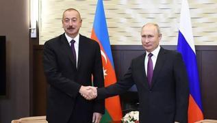 Putin ile Aliyev Moskova'da bir araya geldi