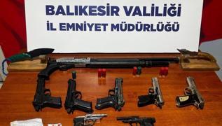 Balkesir'de uyuturucu satcs halnn iinde yakaland