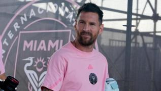 Lionel Messi: Futbolu brakmaya hazr deilim