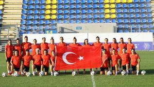 A Milli Kadn Futbol Takm, Avrupa ampiyonas iin play-off biletini ald