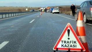 Diyarbakr'da otomobil devrildi:5 yaral
