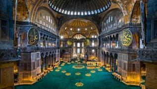 Milyonlar Ayasofya Camii'ne akn etti 