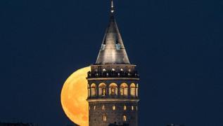 stanbul ve Ankara'da mest ettiren grntler... 'Sper Mavi Dolunay...'