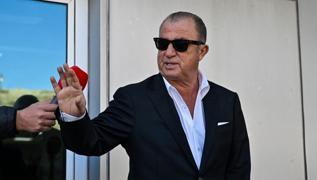 Fatih Terim'den Hakan alhanolu szleri! 'Her eyi nasl iyi yapabileceini biliyor'