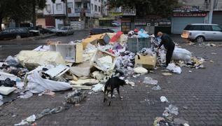 zmir'de sokaklar pten geilmiyor... 'Buradan kaacak hale geldik'