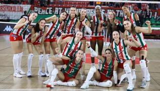 Kar��yaka i�in deplasman yasa�� karar�