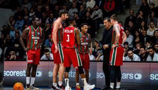 Zor g�nler ge�iren Kar��yaka, Fenerbah�e'yi a��rl�yor