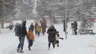 Eitime kar engeli... Okullar tatil edildi!