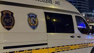 stanbul'da feci kaza! Otomobilin arpt yaya can verdi