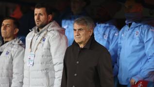 Trabzonspor taraftar�ndan �enol G�ne� ve y�netime tepki!