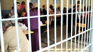 Adalet Bakanl'ndan hkml ve tutuklulara bayram karar