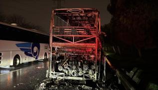 stanbul'da yolcu otobsnde kan yangn sndrld
