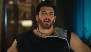 Can Yaman'dan dikkat eken tercih! Tereddtsz talya' dedi