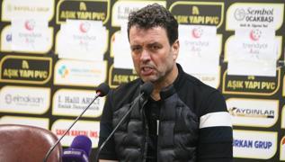 Cihat Arslan'dan sitem dolu szler! 'Bu maa kmam'