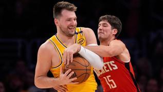 Los Angeles Lakers, Luka Doncic'in 39 saysyla farkl kazand