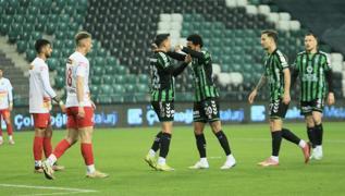 Kocaelispor, Yeni Malatyaspor'a gol oldu yad! Sper Lig'e son bir adm