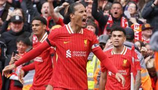 Liverpool, adm adm ampiyonlua gidiyor
