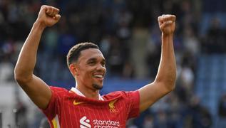 Liverpool'da Alexander-Arnold belirsizlii sryor