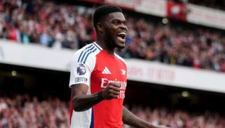 Arsenal, Thomas Partey'i brakmak istemiyor