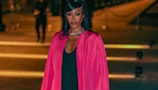 'ok yalym' diyerek her eyden elini eteini ekti... Naomi Campbell'dan radikal karar