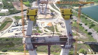 Kanal stanbul'un ilk kprsnn ayaklar 100 metreyi at