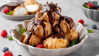 ayn yanna en kolay tatl: Milfyl profiterol tarifi! Pf noktas ikolatas...