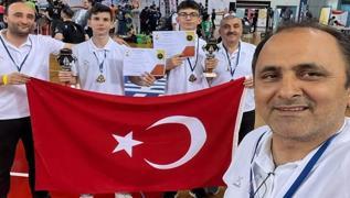 Yunanistan'da Trk rzgar... E-sport kategorisinde birinci oldular