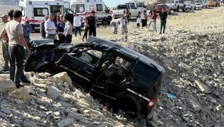 Facia! Olay yerinde hayatlarn kaybettiler