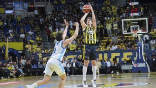 Fenerbahe Beko, Trk Telekom'u farkl geti