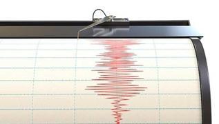 Gkeada aklarnda 5.2 byklnde deprem! 