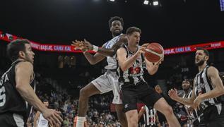 Final bileti kimin olacak? Anadolu Efes'in konuu Beikta
