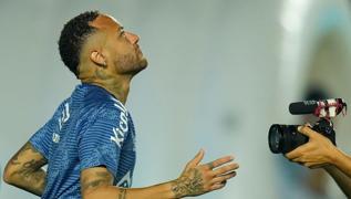 Neymar: Santos benim evim, kariyerimi burada bitirmek istiyorum