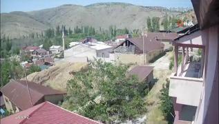 Sivas'ta 4 byklnde deprem! O anlar kameralara yansd