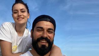 Yllar sonra patlayan set krizi! Fahriye Evcen ve Elin Sangu'yu hngr hngr alatm