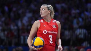 Cansu zbay: Birbirimize hala almaya alyoruz