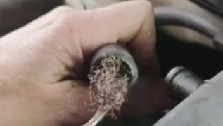Dolandrclkta son nokta! Motorun iinden bulak teli kt