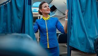 Hosteslerin sa neden hep topuz olur? Sebebine ok aracaksnz