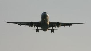 Havada panik! AirArabia ua Ankara'ya acil ini yapt