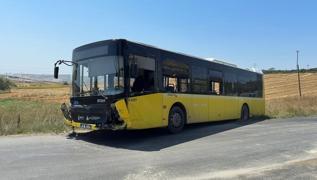 Arnavutky'de ETT otobs ile otomobil  arpt: 1 l