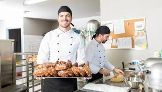 En iyi yemek yapan 2 bur! Onlar MasterChef gibiler