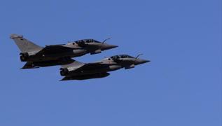Savan tam ortasna geliyor: Rafale jetleri yola kt