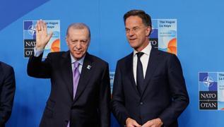 Rutte'nin Trkiye destei komuyu panikletti: Atina iin endie verici