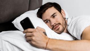 Telefonu yastn altna koyanlar yand