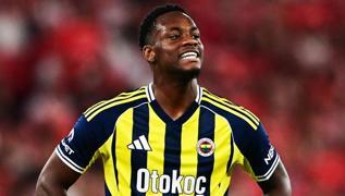 T�m �lke, Jhon Duran'� konu�uyor! D�nyas� ba��na y�k�ld�