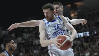 Anadolu Efes, Olympiakos'a konuk olacak