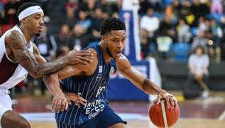 Anadolu Efes, Trabzonspor karsnda hata yapmad