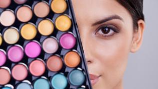 2026'nn 3 gzellik trendi! Mat tonlar ve pastel gz farlar ilk srada