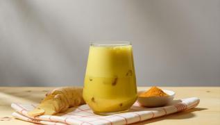 Beli yok eden iecek tarifi! Karn tlyor dmdz, haftada 3 kilo...